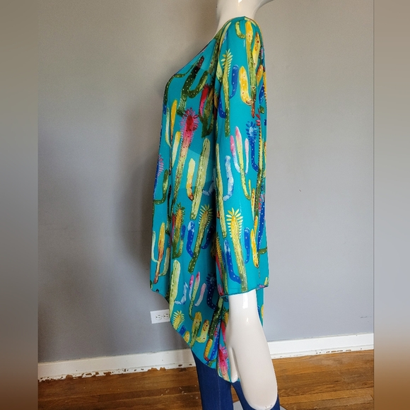 Lucky and Blessed Cactus Print Kimono, VGUC, Size M - Picture 4 of 7